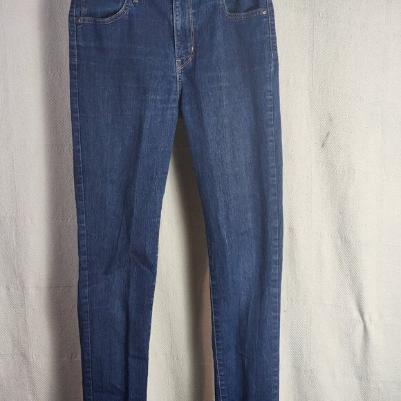 Levi Strauss Medium Wash 711 Skinny Stretch Cotton Poly Elastane Jean Sz W28 L30 - Picture 3 of 16